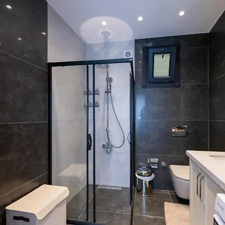 Sevim Nisantasi Rumeli * Istanbulská provincie