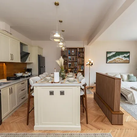 Sevim Nisantasi Rumeli