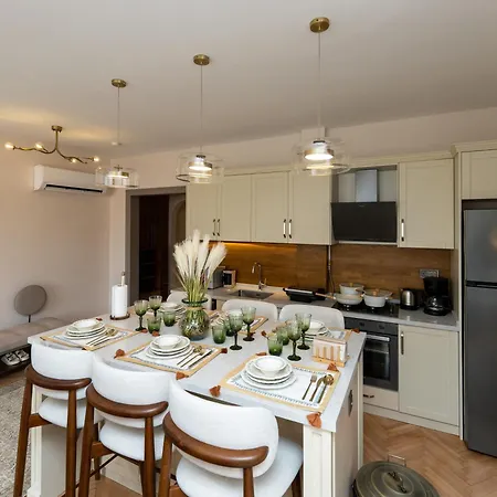 Sevim Nisantasi Rumeli * Istanbulská provincie