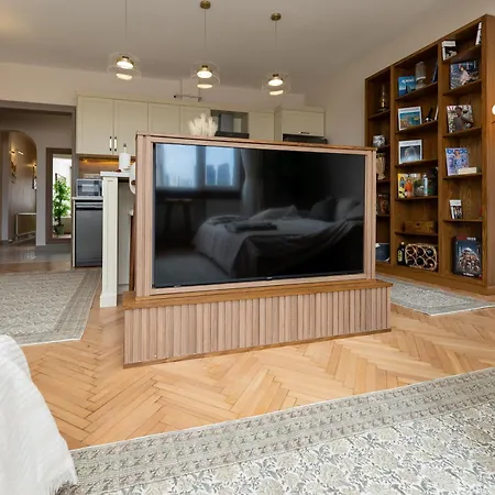 Sevim Nisantasi Rumeli * Istanbulská provincie