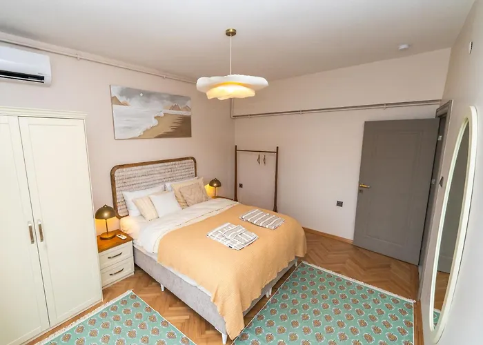 Sevim Nisantasi Rumeli